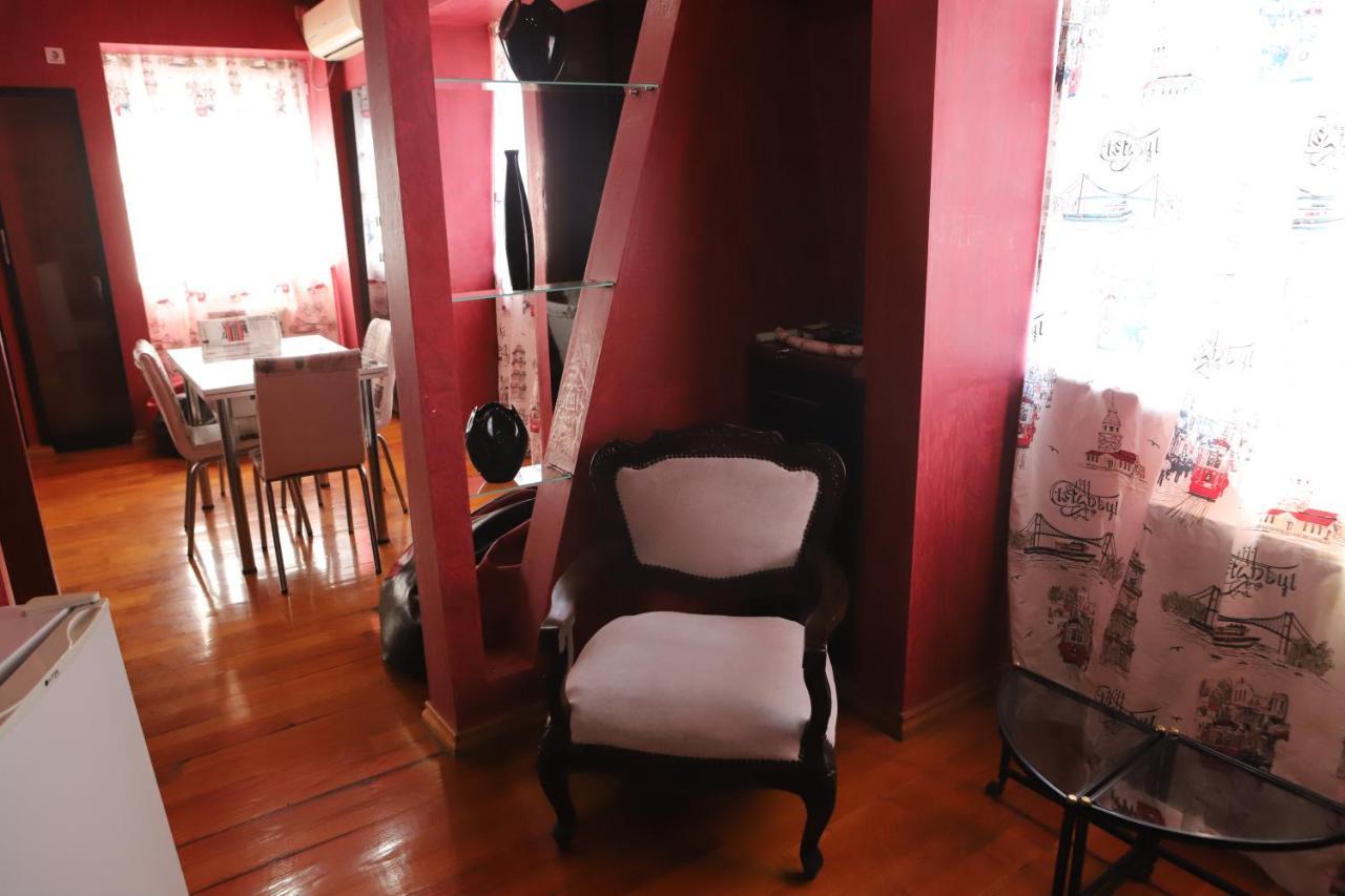 Hotel Black Sea House 巴统 外观 照片