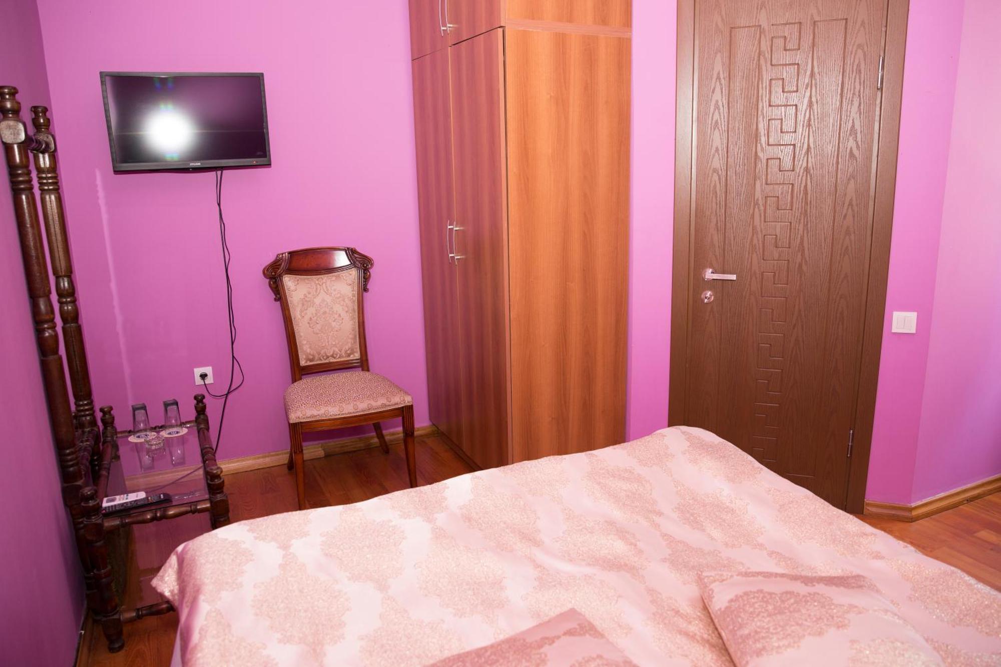 Hotel Black Sea House 巴统 外观 照片
